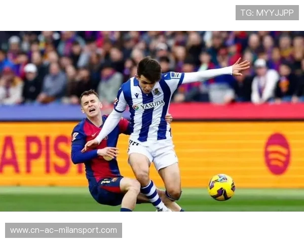 佩德里中场抢断后一脚斜塞直入