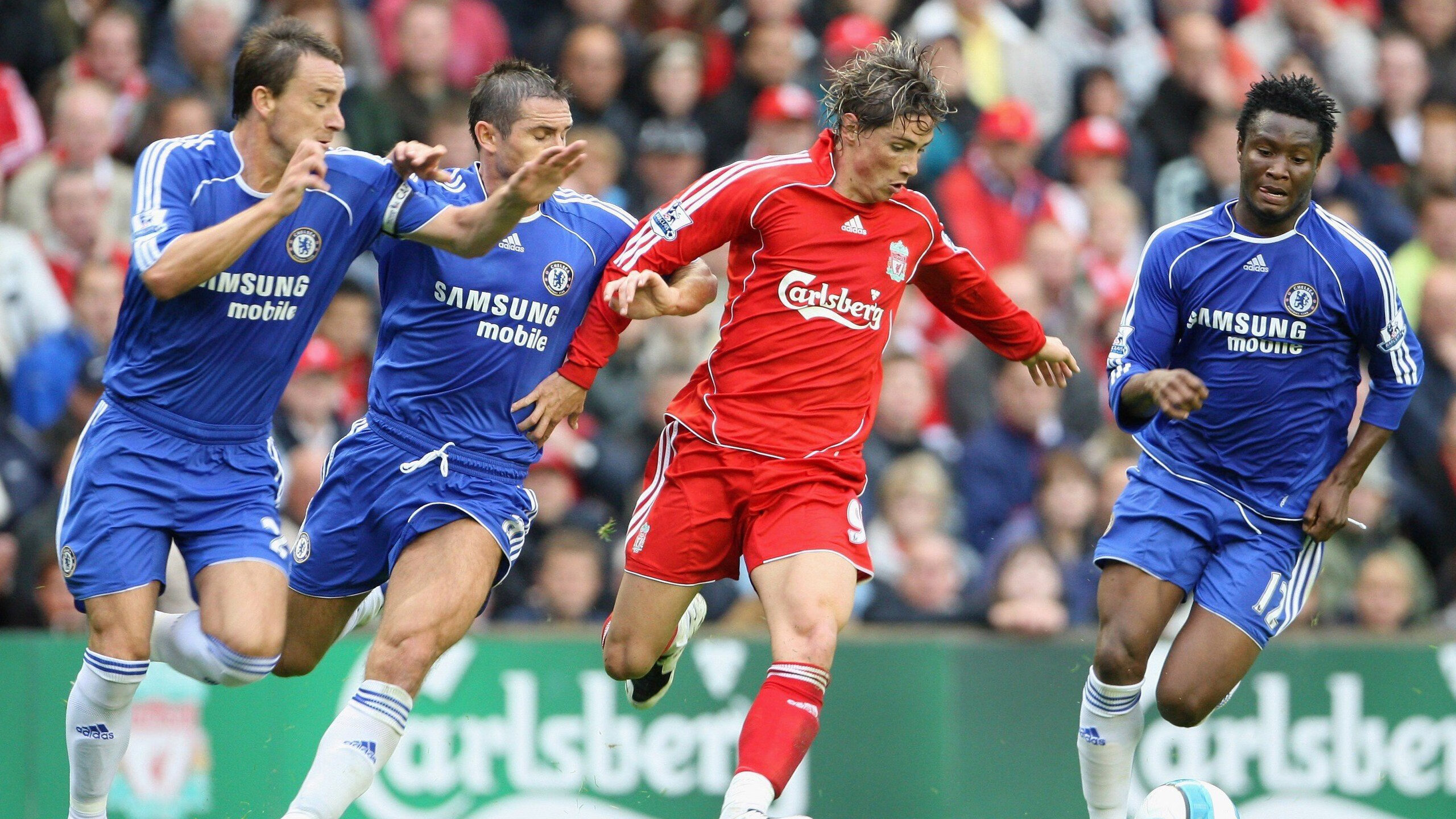 德甲壮观场面:速度与力量的激情碰撞,德甲冲刺速度最快球员