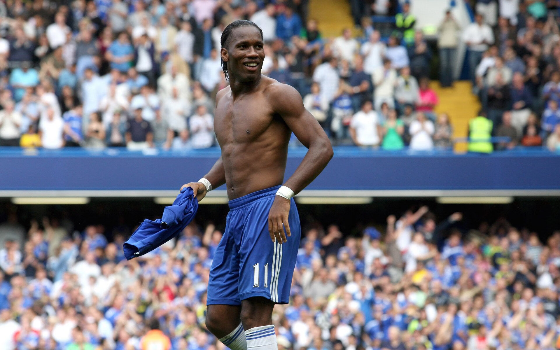 俱乐部医学团队参加国际研讨会吸收前沿技术